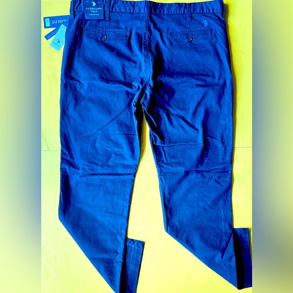 New Men’s U.S. Polo Assn. Blue Docker/Khaki Pant - 38W x 30L - Picture 3 of 6